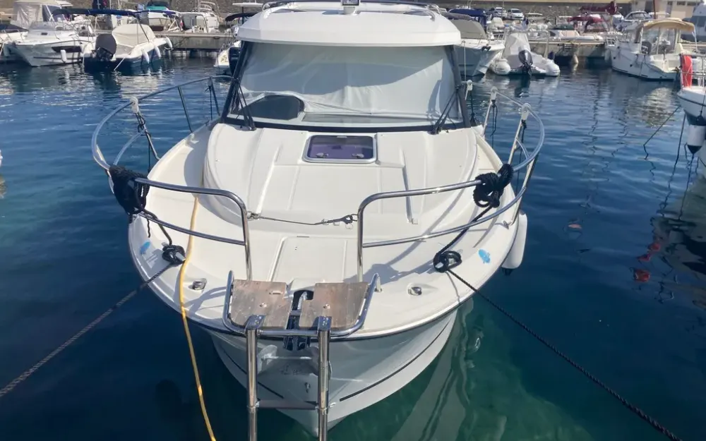 slider 2 Jeanneau Merry Fisher 895