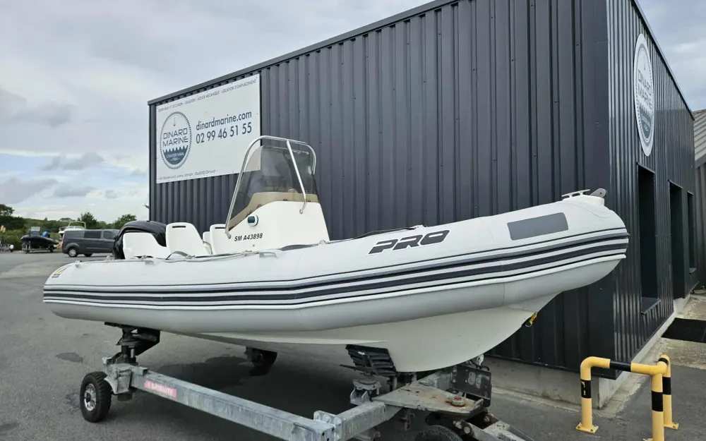 slider 2 Zodiac Pro Open 550