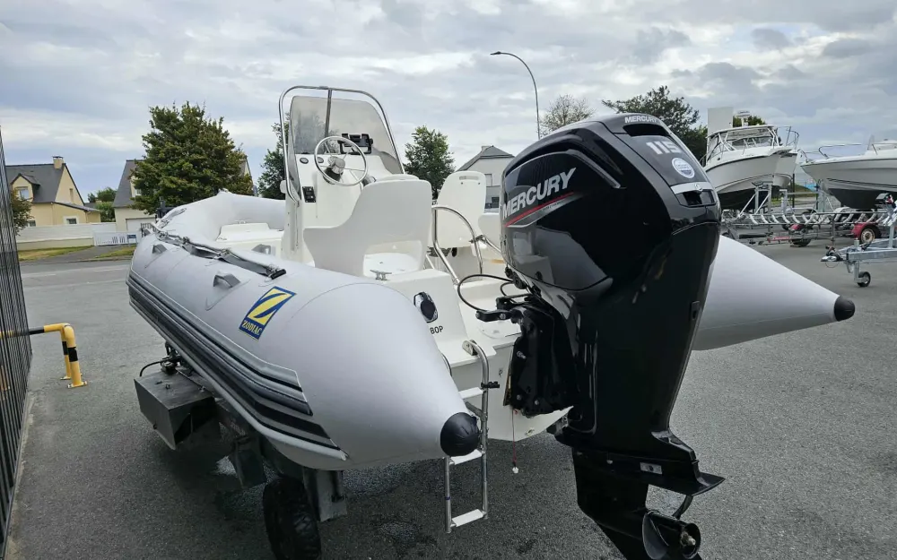 slider 3 Zodiac Pro Open 550