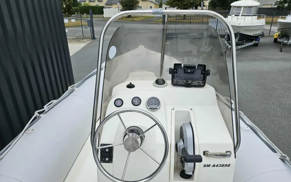 slider 6 Zodiac Pro Open 550