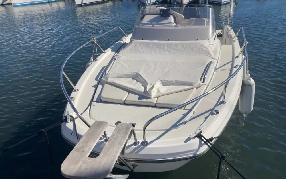 slider 3 Beneteau Flyer 8 SUNdeck