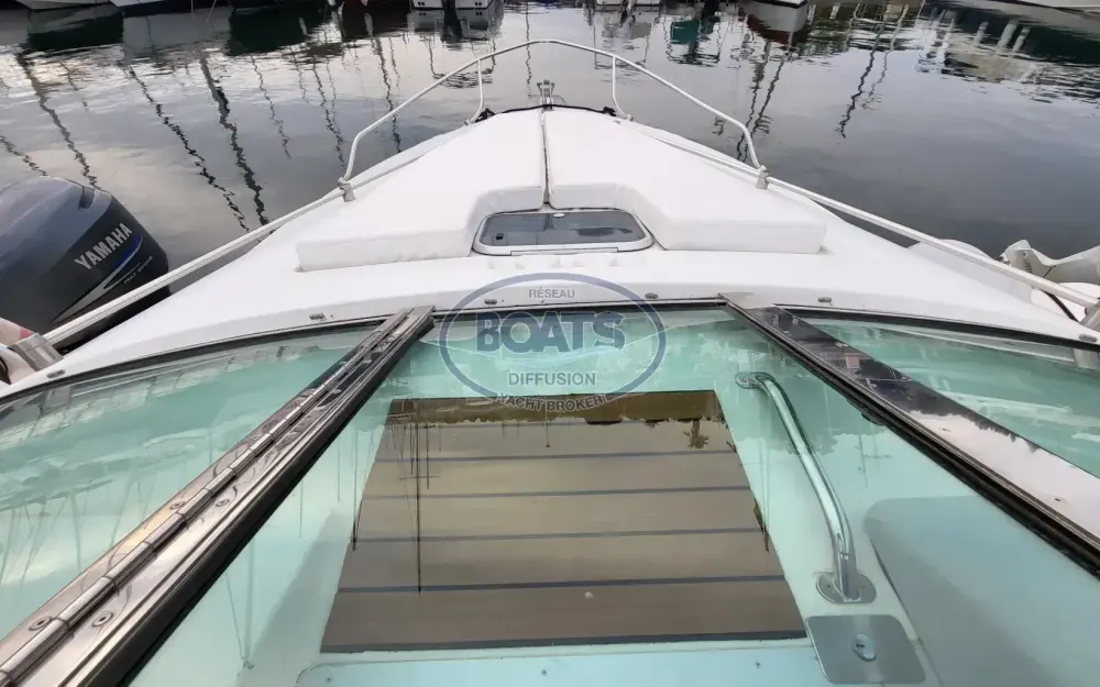 slider 6 Jeanneau Yarding 27