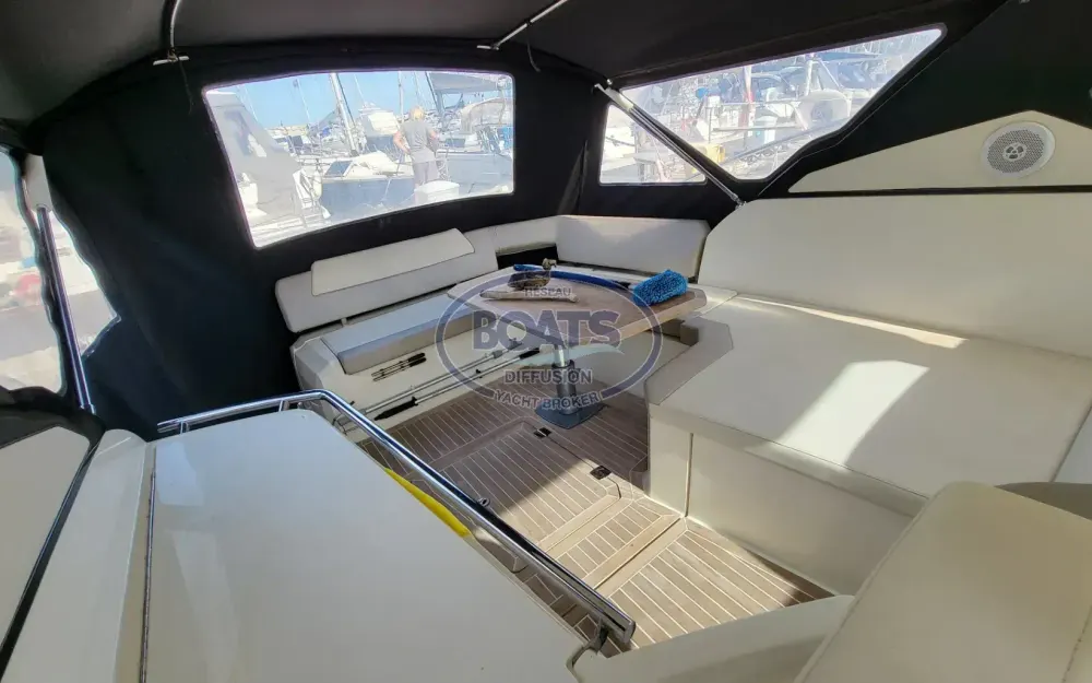 slider 5 Azimut Atlantis 38