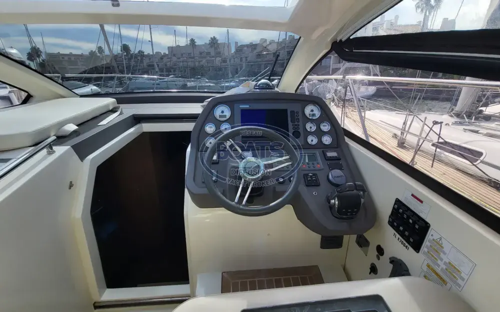 slider 7 Azimut Atlantis 38