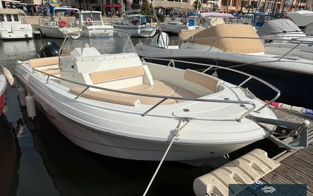 slider 0 Pacific Craft  670 Open