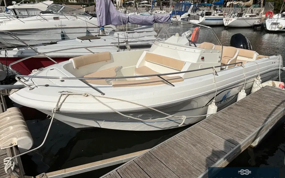 slider 1 Pacific Craft  670 Open