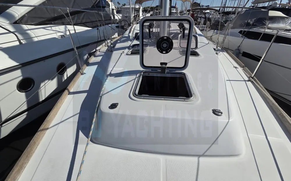 slider 9 Beneteau Oceanis 40