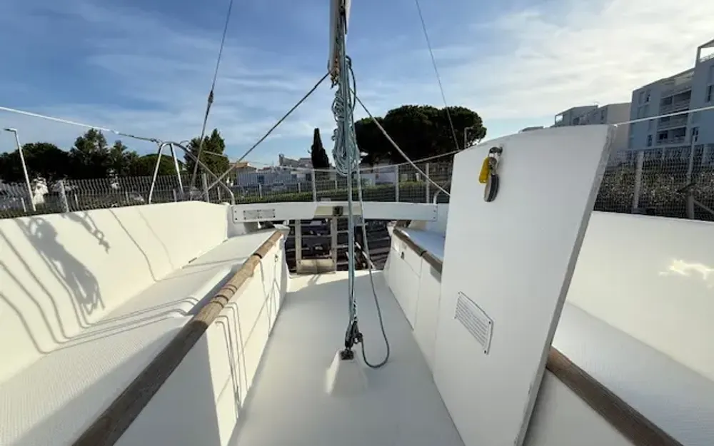 slider 12 Beneteau First 211