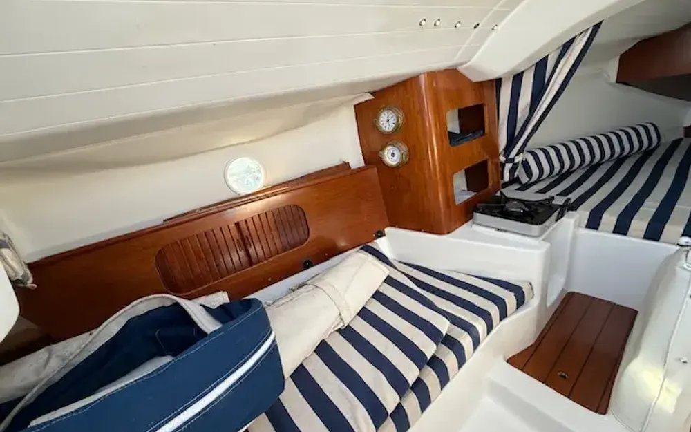 slider 7 Beneteau First 211