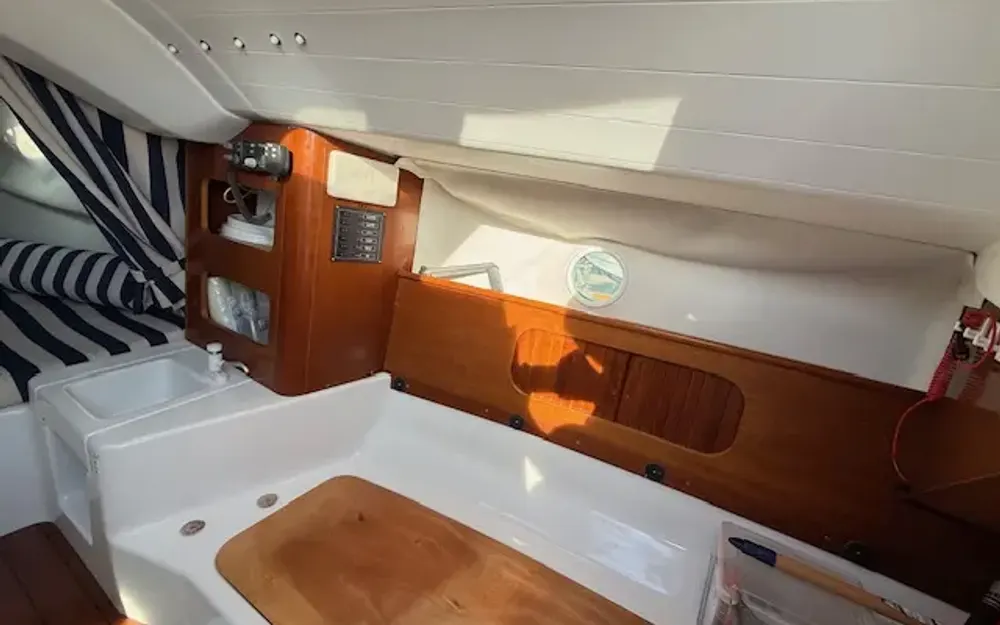 slider 8 Beneteau First 211