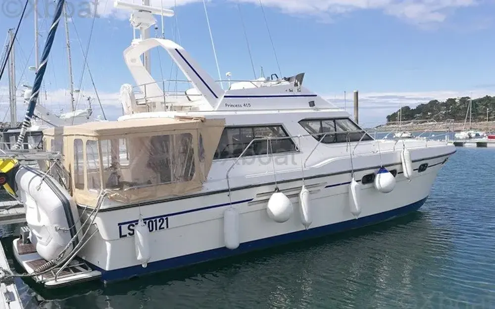 slider 0 Marine Project Princess 415