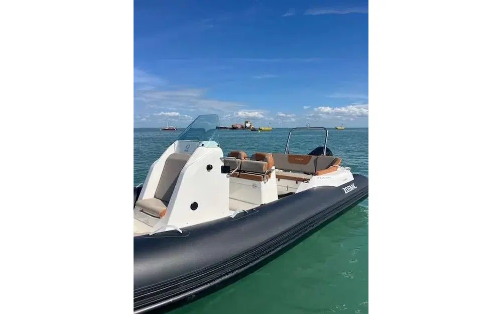 slider 9 Zodiac Medline 6.8 Neo