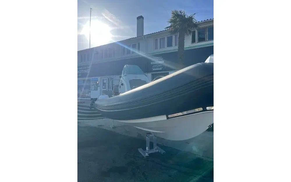 slider 2 Zodiac Medline 6.8 Neo