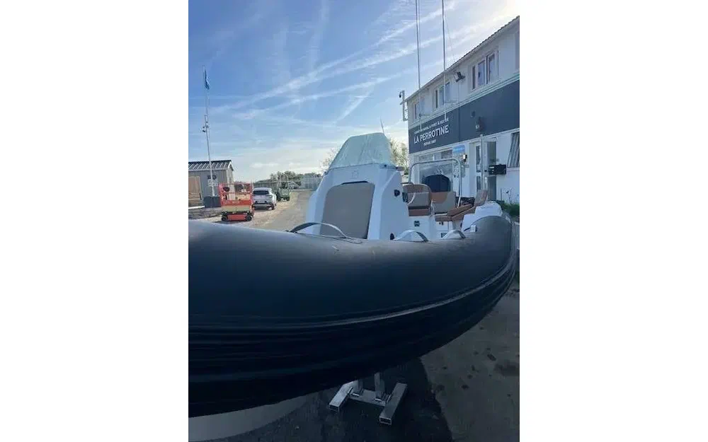 slider 3 Zodiac Medline 6.8 Neo