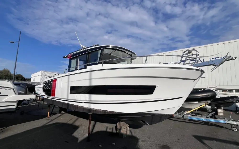 slider 18 Jeanneau Merry Fisher 895 Sport