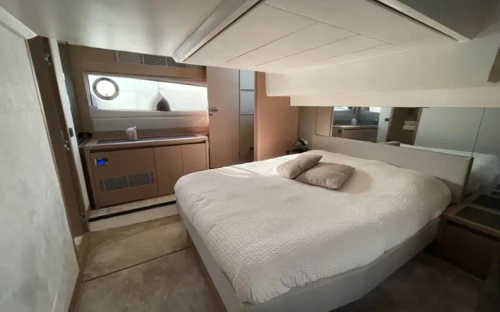 slider 6 Jeanneau Prestige 520