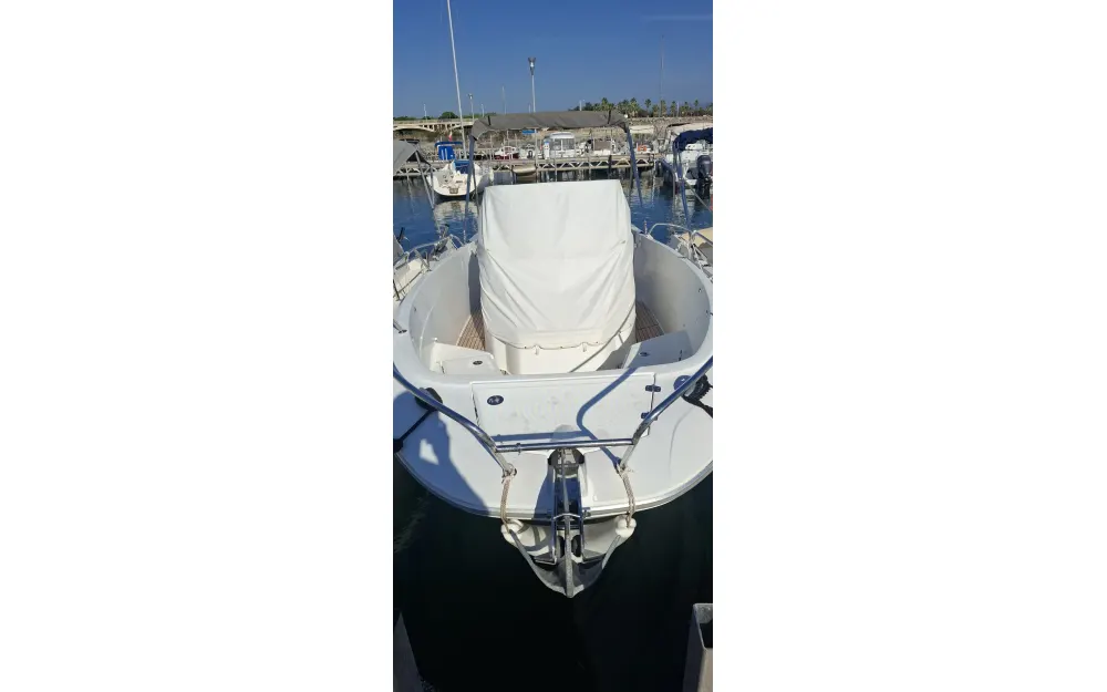 slider 3 Jeanneau Cap Camarat 7.5 CC
