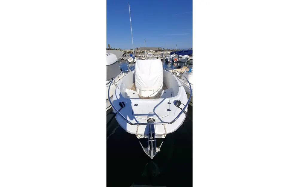 slider 4 Jeanneau Cap Camarat 7.5 CC