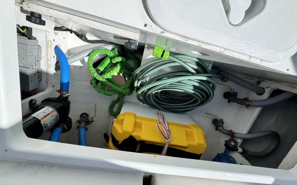 slider 8 Beneteau Barracuda 6