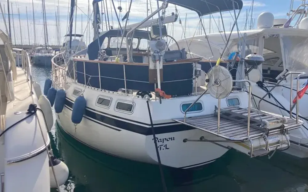 slider 9 Siltala Yachts Nauticat 40