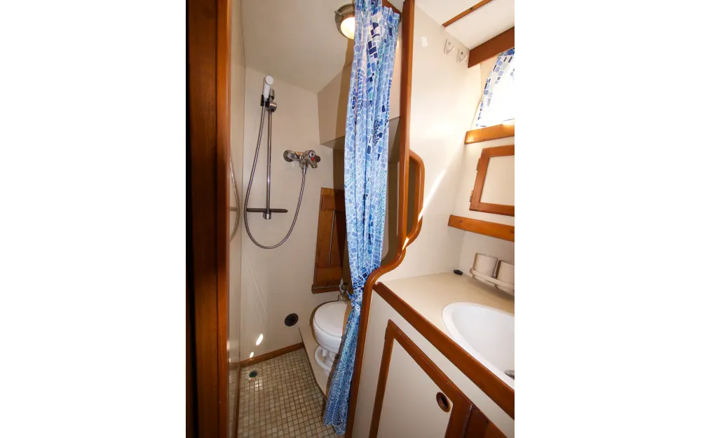 slider 34 Siltala Yachts Nauticat 40