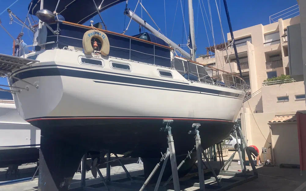 slider 1 Siltala Yachts Nauticat 40
