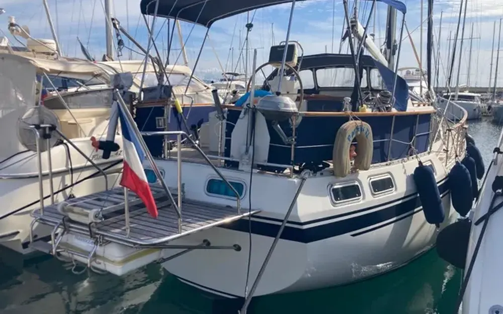 slider 7 Siltala Yachts Nauticat 40