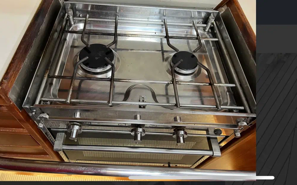 slider 16 Contest Yachts Contest 46