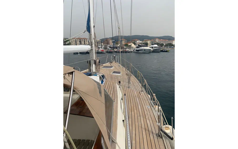 slider 2 Contest Yachts Contest 46