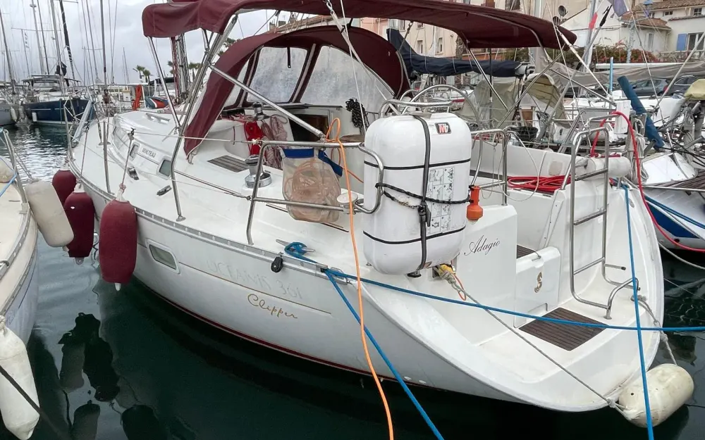 slider 0 Beneteau Oceanis 361