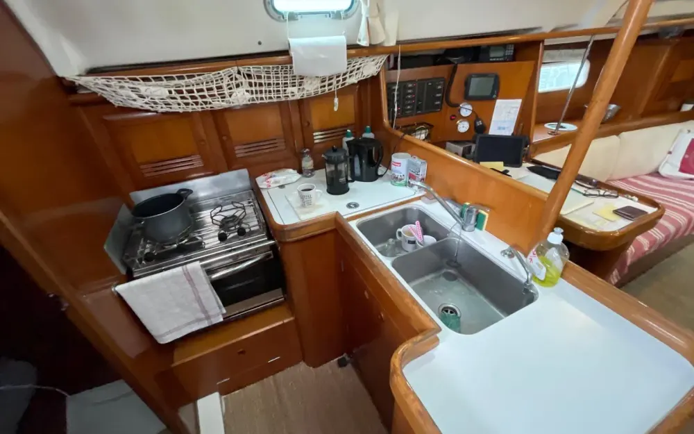 slider 11 Beneteau Oceanis 361
