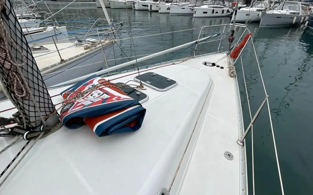 slider 5 Beneteau Oceanis 361