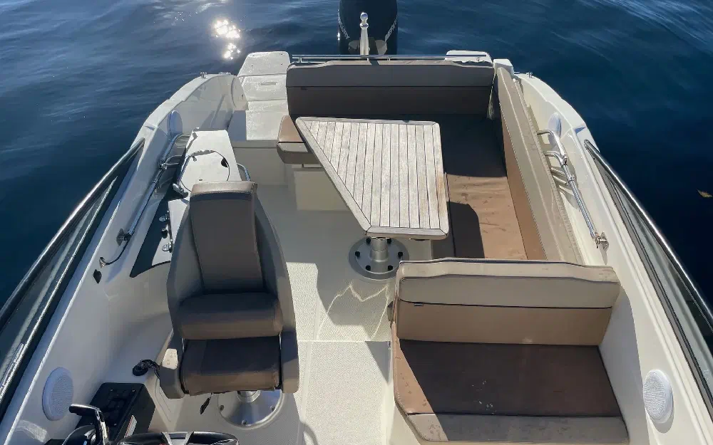 slider 11 Quicksilver Activ 805 Cruiser