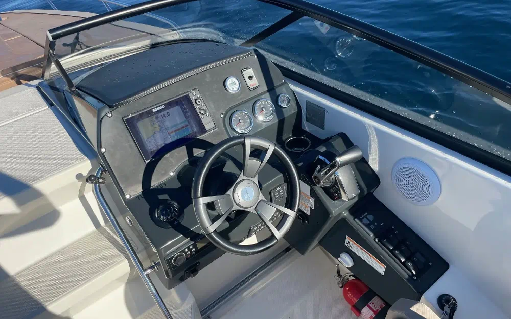 slider 13 Quicksilver Activ 805 Cruiser