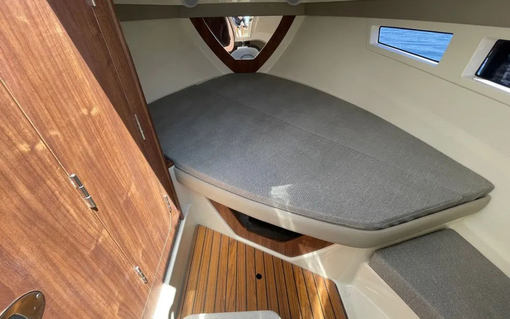 slider 4 Quicksilver Activ 805 Cruiser