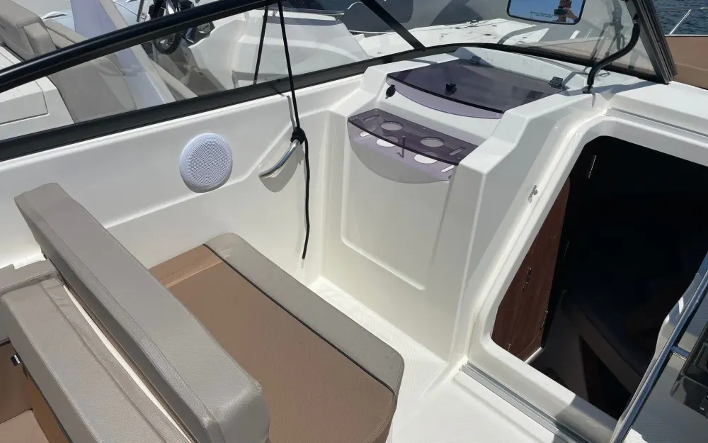 slider 7 Quicksilver Activ 805 Cruiser