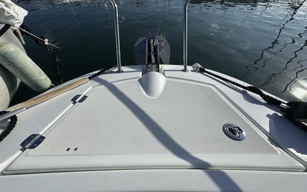 slider 11 Jeanneau Cap Camarat 7.5 CC