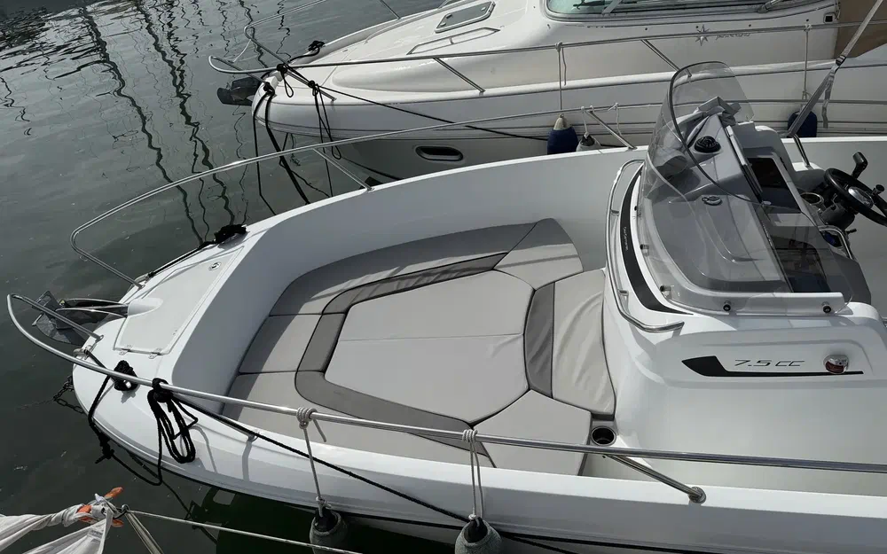 slider 2 Jeanneau Cap Camarat 7.5 CC