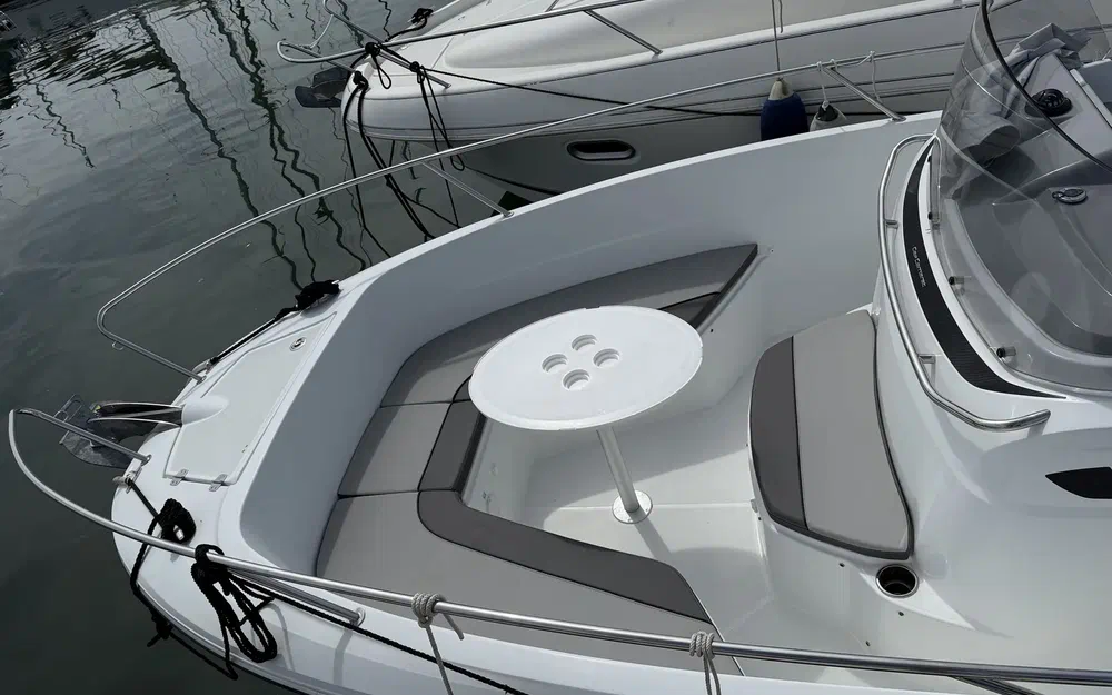 slider 3 Jeanneau Cap Camarat 7.5 CC