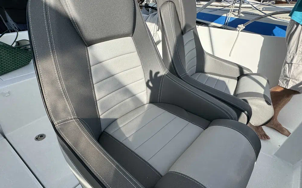 slider 8 Jeanneau Cap Camarat 7.5 CC