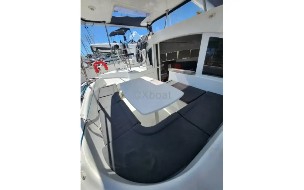 slider 7 Lagoon  380 S2