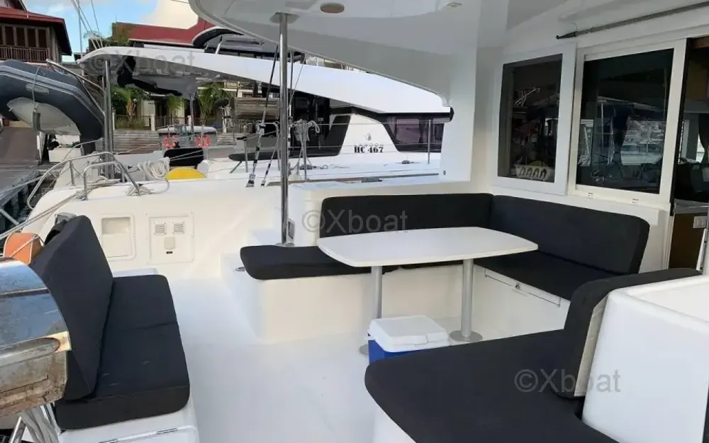 slider 5 Lagoon  40