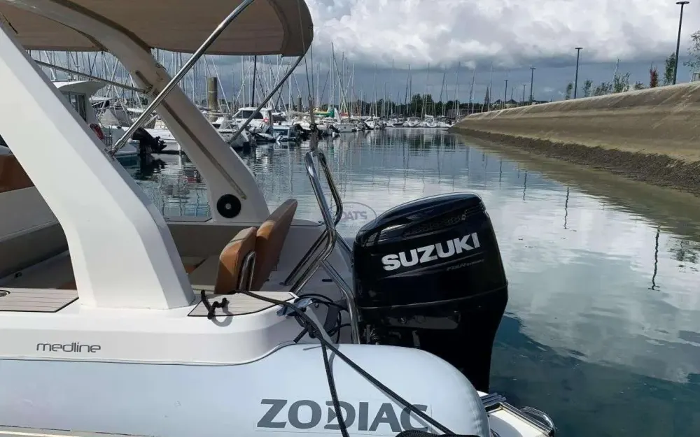 slider 11 Zodiac Medline 750 LE