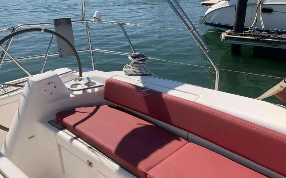 slider 8 Dufour Gib Sea 43