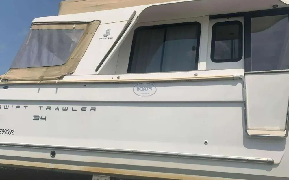slider 7 Beneteau Swift Trawler 34
