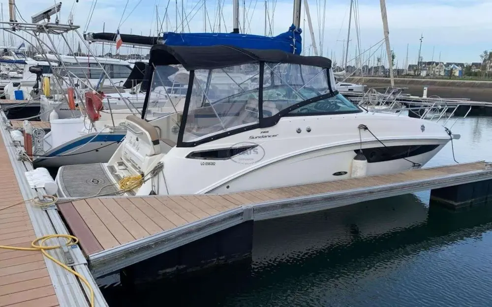 slider 2 Sea Ray Sundancer 265