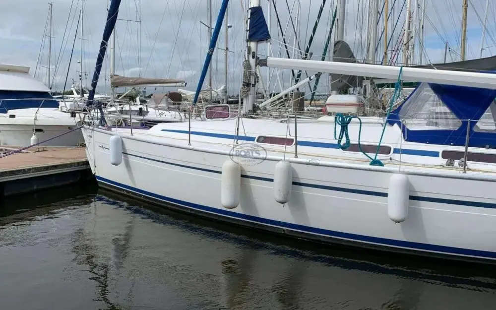 slider 10 Bavaria  36 Cruiser