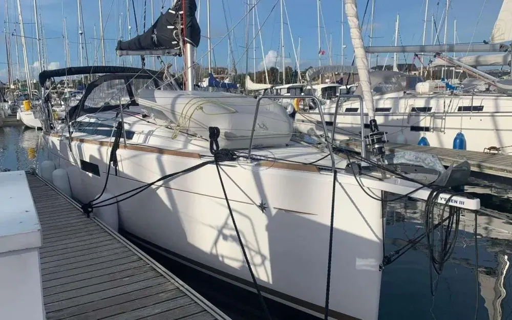 slider 6 Jeanneau Sun Odyssey 349