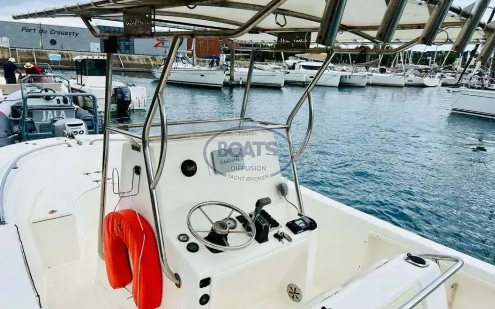 slider 3 Uniquest Marine Uniquest 600