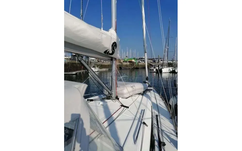 slider 12 Beneteau Oceanis 38.1
